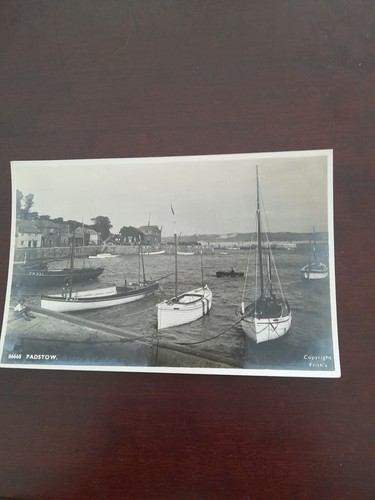 Old postcard boats - in, harbour