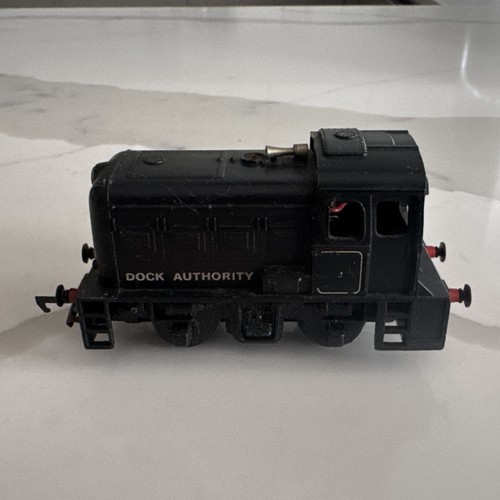 Triang r253 dock authority - r253,