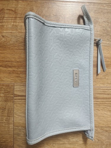 Dkny makeup bag - dkny,