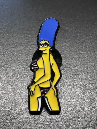 Sexy marge enamel - sexy, badge