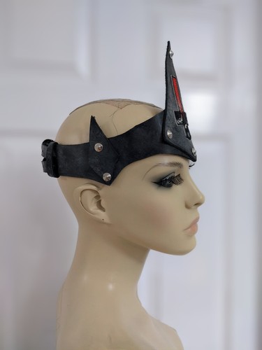 Grey leather crown - grey,