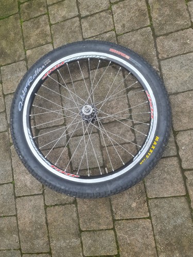 Rear wheel with hope pro - with,