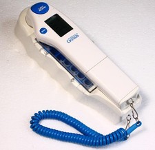 Sherwood-Davis & Geck M 3000A First Temp Genius Infrared Tympanic Thermometer