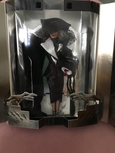 Barbie glenn close cruella - barbie,