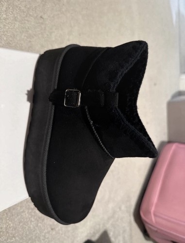 Black ankle fur boots size - size, 6