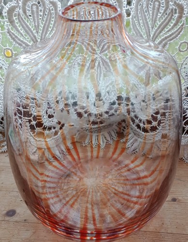 Hand blown art glass vase - vase, with