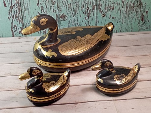 Vintage japanese black gold - black, &