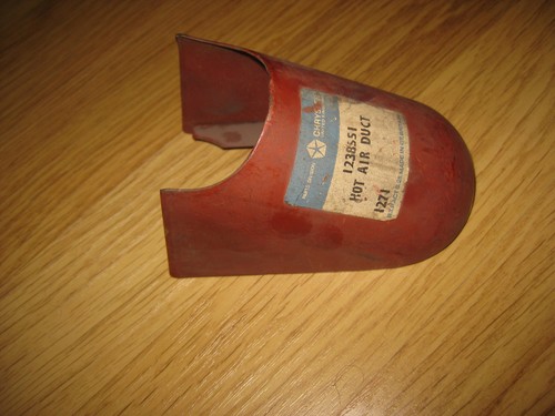 Hot air duct for exhaust - air,