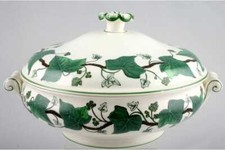 Wedgwood - Napoleon Ivy -