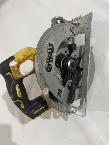 Dewalt dcs570 18v brushless - dcs570,