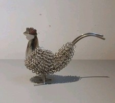 Wiggle Metal Art In Shape Of A