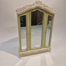 1:12th Dolls House Furniture