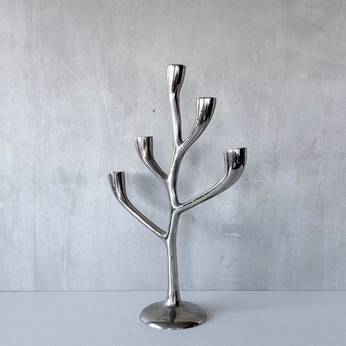 Cast aluminium large