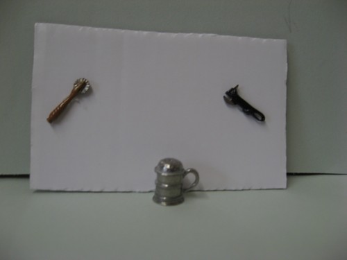 Dolls house lot pewter - dolls, 1/12