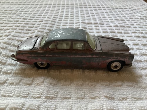 Vintage corgi 238 jaguar mark - vintage,