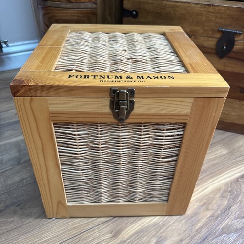 Fortnum mason wood - mason, f&m