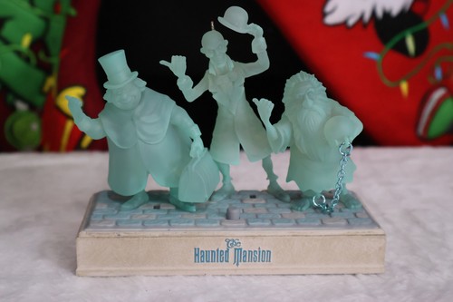 Hallmark keepsake ornament - keepsake,