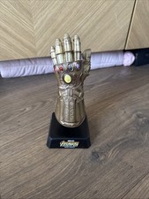 Marvel Studios Avengers Infinity War Infinity Gauntlet Hero Collector Museum