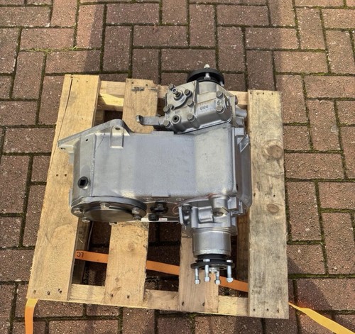 Land rover defender rebuilt - defender,
