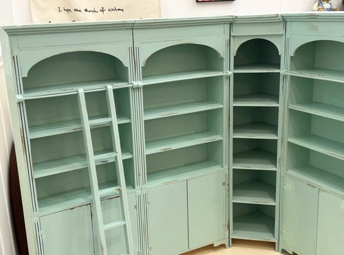 Scale doll house - 1:12,