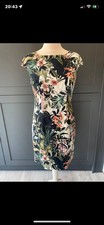 Linea Tropical Floral Shift