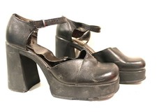 1970's Collectible Original Size 6 Black Platform Shoes