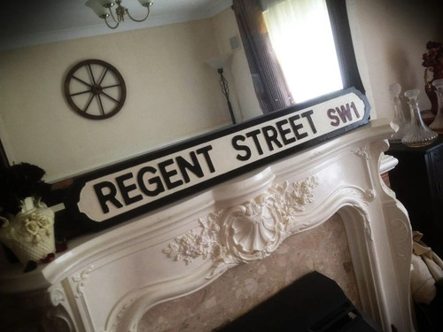 Regent street old - old, fashioned