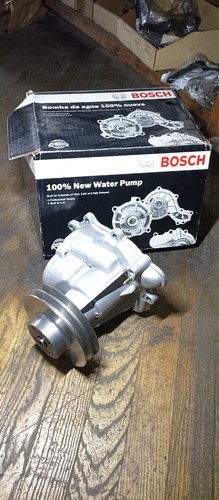 Oem grade water pump mercedes - oem,