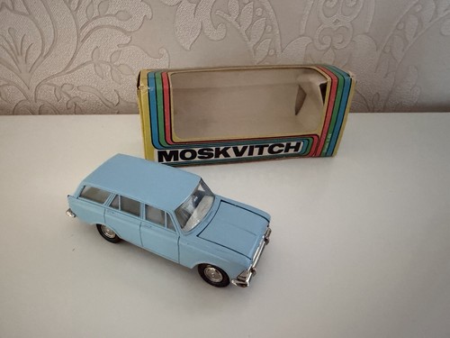 Vintage ussr moskvitch 427 - vintage,