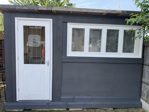 Man cave shed - , room