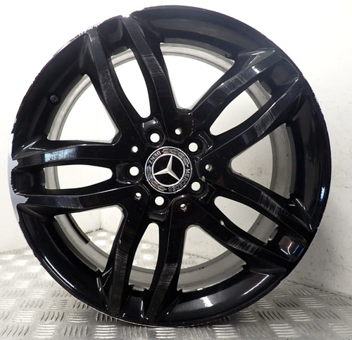 Mercedes gla class black - mercedes,