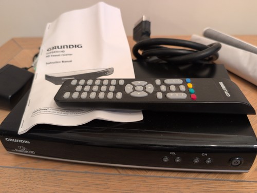 Freesat satellite set - hd, top