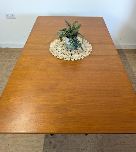 Vintage dining table - table, retro