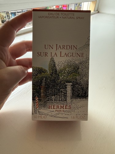 Hermes jardin sur - un,