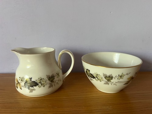 Royal doulton larchmont milk - royal,