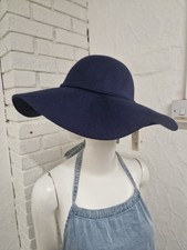 BNWT New Look Ladies Navy Felt