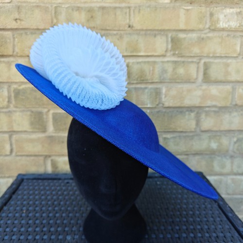 Royal blue white flower - royal,