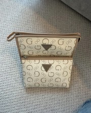 GUESS Makeup Organizer Bag New