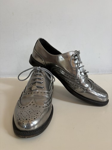 Russell bromley silver - &,