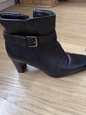 ankle boots size 5
