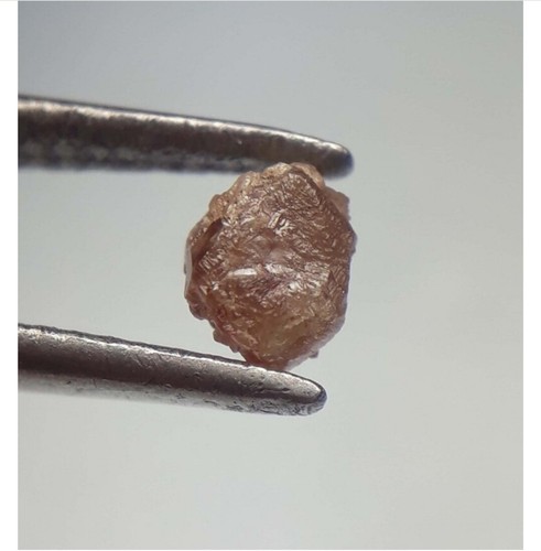 Natural pink rough - 0.28, ct,