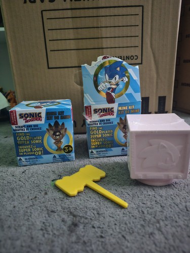 Sonic the hedgehog - sonic, and