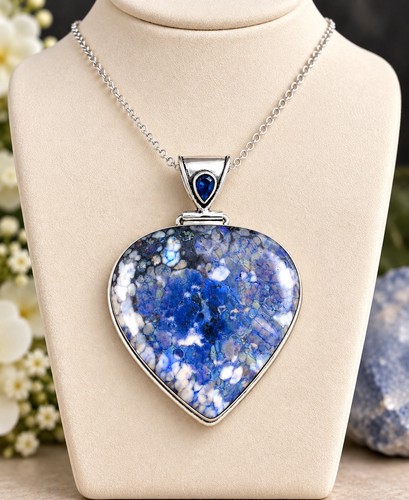 Heart shaped mosaic - heart-shaped, jasper