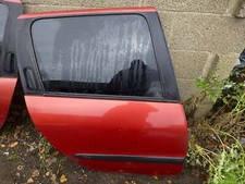PEUGEOT 206 SW ESTATE 2002-2006 DOOR -  (REAR DRIVER/RIGHT SIDE) RED with glass