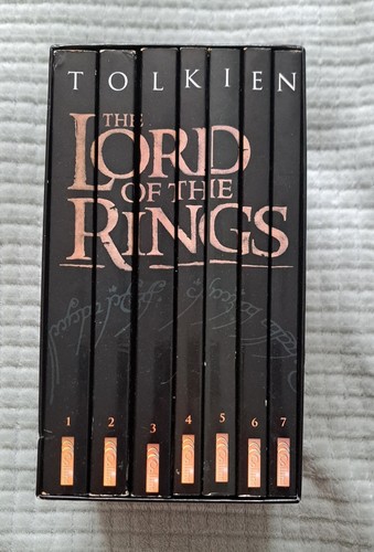 The lord rings book - rings, 7