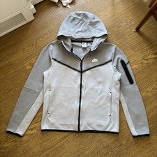 Nike Tech Fleece Hoodie Grey