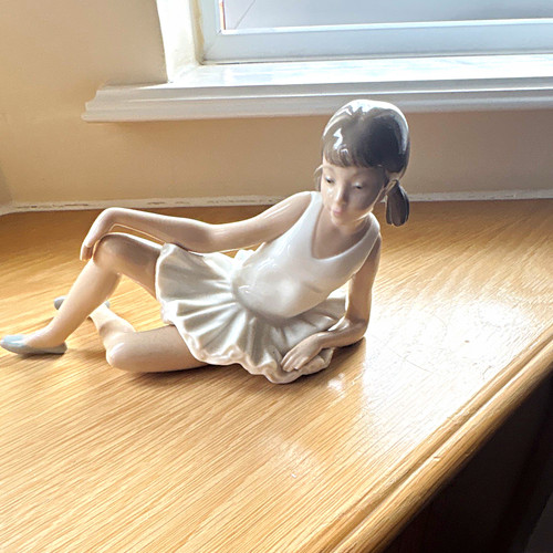 Nao porcelain hand - nao,