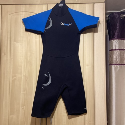 Medium one body short - arm, and
