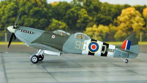 Corgi aa29202 spitfire - aa29202,