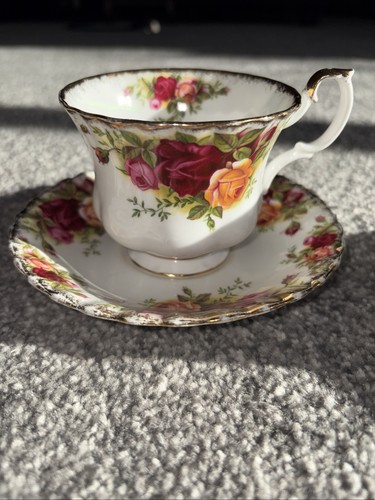Royal albert old country - royal, roses